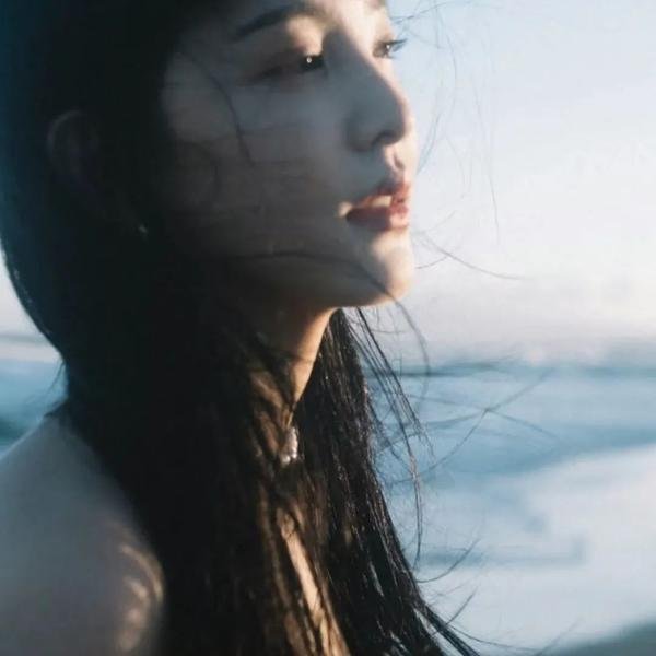 销魂女警
