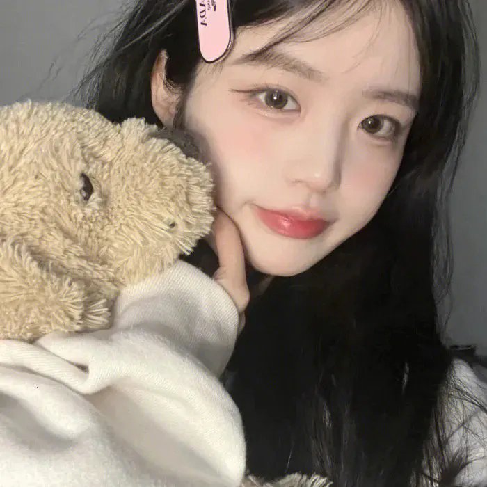 不认识的女友
